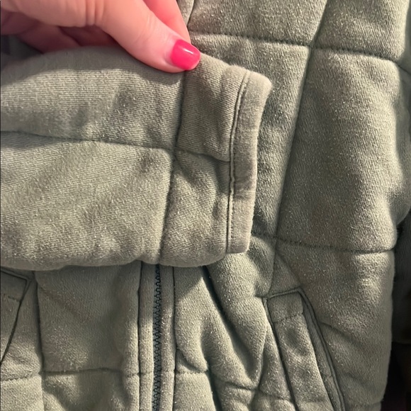GAP Green Puffer Jacket with Quilted Design - Picture 3 of 4